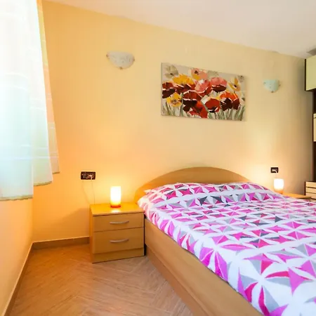 Lily By Interhome Apartament Porat (Krk)